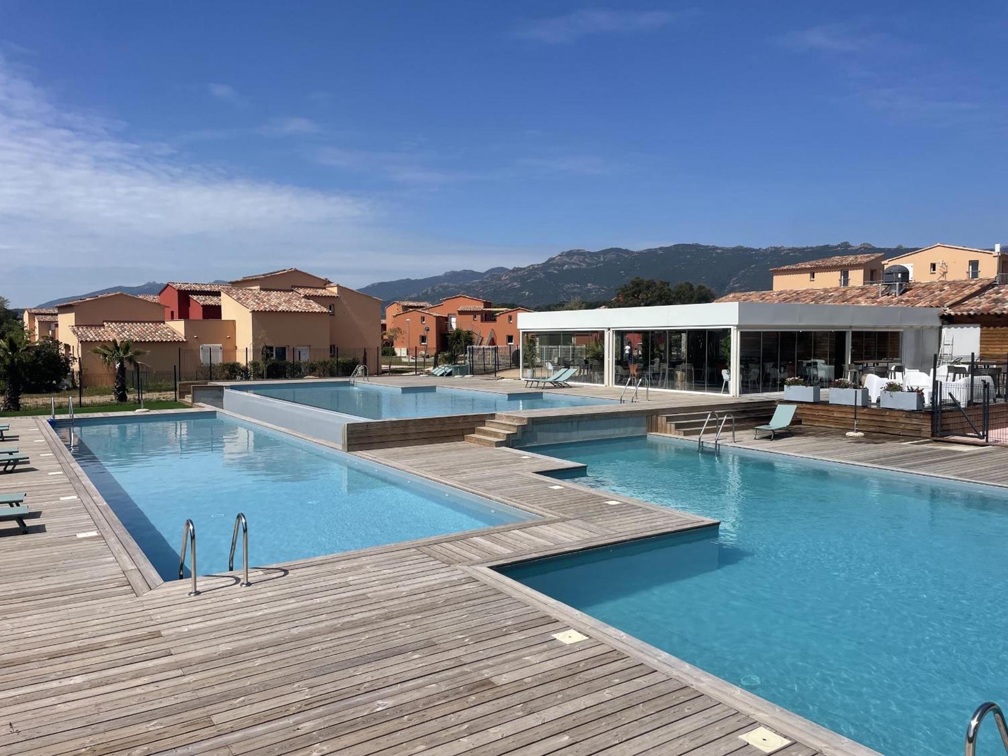 Residence Hoteliere Les Hameaux De Saint Cyprien 25 M2 Lecci Exterior photo